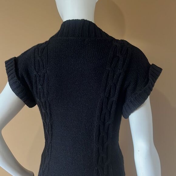 Long sweater with short sleeves - Picture 8 of 10